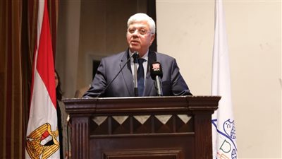 وزير التعليم العالي: نهتم بتوعية الطلاب.. ودور الجامعة ليس تعليميًا فقط 