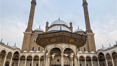 نقل شعائر صلاة الجمعة من مسجد محمد علي بالقلعة بمحافظة القاهرة | بث مباشر