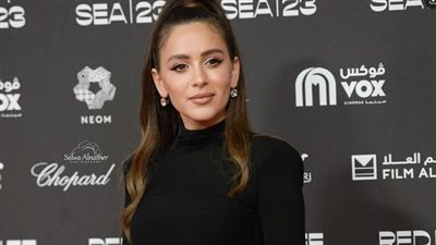 جميلة عوض عن شائعات حملها: عيب حد يقرر حاجة زي كده نيابة عني