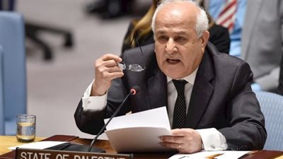 مندوب فلسطين: الاحتلال يدعي إتاحة مناطق آمنة في غزة ويقصف النازحين إليها
