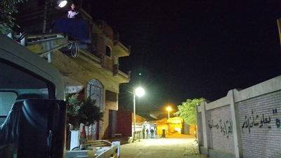 مواصلة صيانة وإصلاح أعمدة الإنارة بمحيط لجان الانتخابات الرئاسية بكفر الشيخ | صور 