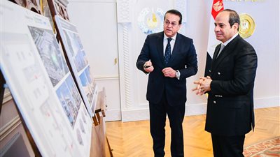 تنفيذًا لتوجيهات السيسي.. تحرك حكومي بشأن تحسين أوضاع الأطباء والفرق الصحية