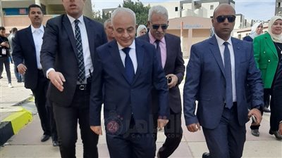 وزير التعليم يدلي بصوته في الانتخابات الرئاسية 2024 بالتجمع الخامس