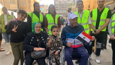 بالعكاز والكراسي المتحركة.. ذوو الهمم يزينون مشهد انتخابات رئاسة الجمهورية بـ بورسعيد | صور