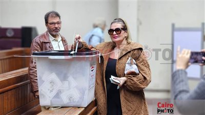 الصوت بيفرق.. يسرا تدلي بصوتها في الانتخابات الرئاسية 2024: مسؤوليتي إني أشارك