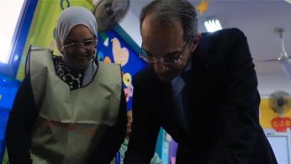 وزير الاتصالات