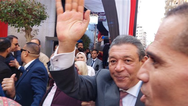 المرشح حازم عمر يصل