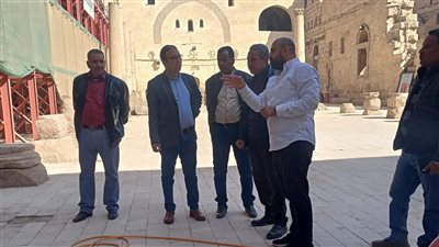 بعد انهيار بعض أجزائه.. لجنة من الآثار تتفقد أعمال ترميم الدير الأبيض بسوهاج 