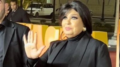 داعية إسلامي لـ فيفي عبده: ربنا مش هيقبل منك الحج والعمرة بأموال الرقص 