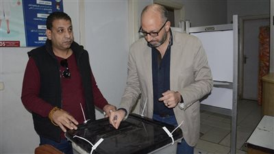 هشام نصر وحسام المندوه يدليان بصوتيهما في الانتخابات الرئاسية 2024