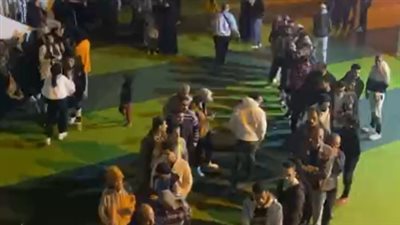 واقفين طوابير.. استمرار توافد المواطنين على اللجان الانتخابية للإدلاء بأصواتهم| بث مباشر