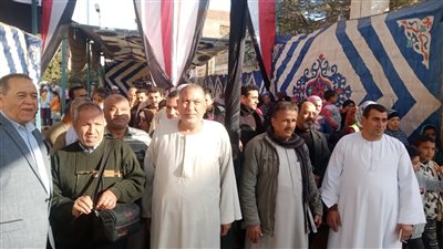 توافد الأهالي على لجان الانتخابات الرئاسية بالقليوبية|صور