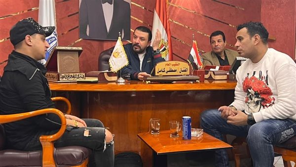 النقيب مع البحراوي