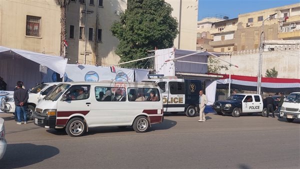 تعزيزات أمنية بمحيط