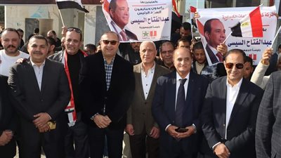 مسيرة حاشدة لتجار بورسعيد للمشاركة في الانتخابات الرئاسية| صور 