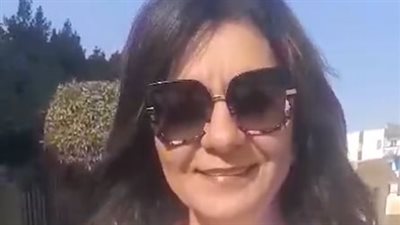 السفيرة نبيلة مكرم تدلي بصوتها في الانتخابات: المشاركة حق وواجب وطني على كل مصري | فيديو