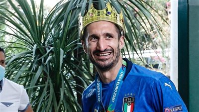 الإيطالي جورجيو كيليني يعتزل كرة القدم