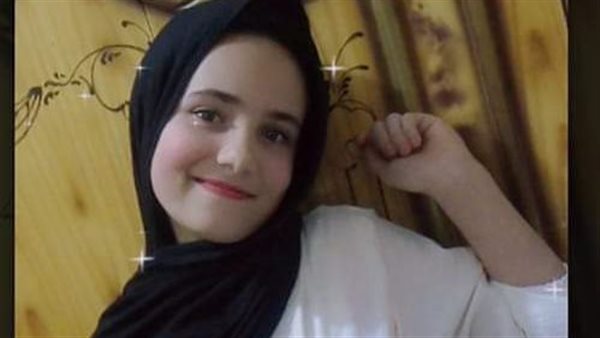 الطالبة ياسمين 