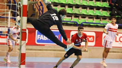 على خطى الفريق الأول.. الأهلي يفوز على الزمالك بدوري مرتبط اليد