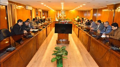 محافظ أسيوط: لا تهاون في إزالة التعديات على الأراضي الزراعية ومخالفات البناء