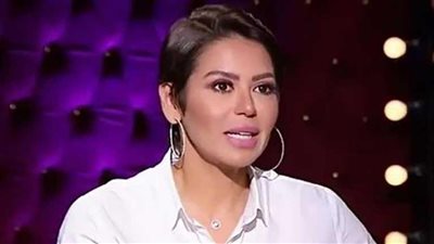 ناس مريضة روحوا صلوا.. لقاء الخميسي ترد على التعليقات المسيئة: بيقولوا لي إنتي فاشلة وعجزتي