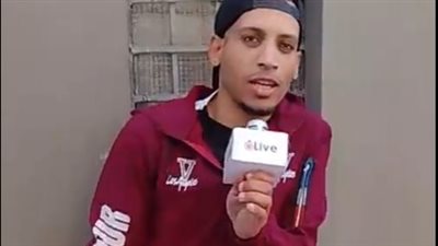 شاب يتحدى إعاقته ويبدع في لعب الكرة: فقدت قدمي في حادث.. وبلعب بالعكاز| بث مباشر 