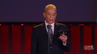 رفض الوقوف دقيقة حداد.. محمود حميدة يقدم حفل افتتاح الدورة السادسة لمهرجان الجونة السينمائي 