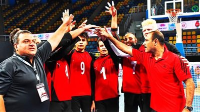 وزير الرياضة يهنئ منتخب مصر للمكفوفين بالفوز بالبطولة الإفريقية لكرة الهدف 