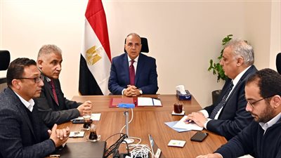 وزير الري يراجع موقف معدات إدارة الأزمات والطوارئ والتعامل مع موسم الأمطار والسيول