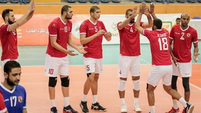 الأهلي يجدد عقود 3 نجوم من الطائرة والسلة