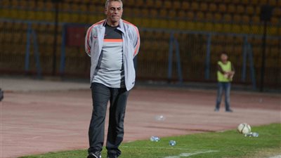 حمادة صدقي: سموحة يعود للتدريبات 15 يونيو استعدادا لعودة الدوري