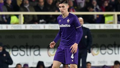 مدافع فيورنتينا عن رحيله إلى إنتر ونابولي: أخبار تجعلني سعيدًا