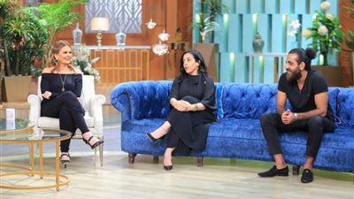 الفنانة يسرا: “تخنت 3 كيلو بسبب حظر التجوال” (فيديو)