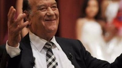 ولد وتوفي في عام الوباء.. لحظات مؤثرة في حياة حسن حسني (صور)