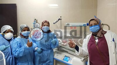 نجاح ثامن عملية ولادة قيصرية لأم مصابة بكورونا داخل مستشفى العزل بإسنا (صور)