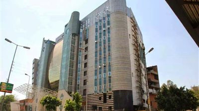 وفاة رئيس قسم بمعهد القلب القومي متأثرًا بإصابته بفيروس كورونا