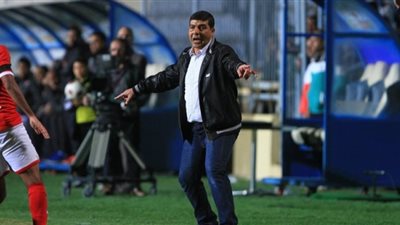 العشري يطالب إدارة المصري بإعادة جريندو في الموسم الجديد