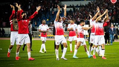 تقارير مغربية: الوداد البيضاوي يختبر لاعبيه في الحجر الصحي قبل مواجهة الأهلي