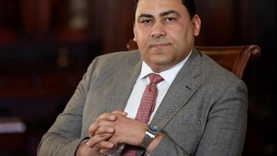 المصرية للاتصالات تحقق نموا في الإيرادات 15% والأرباح تتراجع 19%