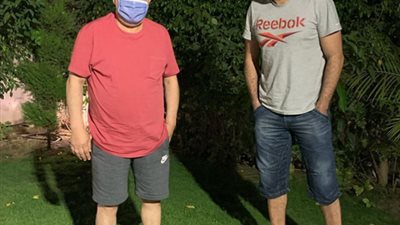 الظهور الأول لأشرف زكي بعد إجرائه عملية جراحية (صورة)