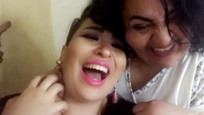 تفاصيل حبس شيري هانم وابنتها زمردة بسبب نشر فيديوهات فاضحة على تيك توك