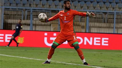 أحمد الشناوي يضع شرطًا لرحيله عن بيراميدز