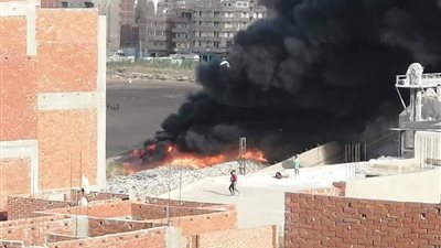 السيطرة على حريق هائل بجوار شركة الزيوت والصابون بالغربية (صور)
