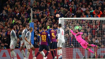 الاتحاد الأوروبي عن عودة الجماهير: أمر غير واقعي