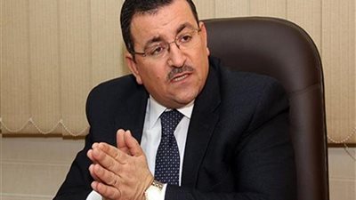 بعد مخالطته مصاب بكورونا.. زوجة أسامة هيكل وزير الإعلام تكشف تطورات حالته الصحية (صورة)