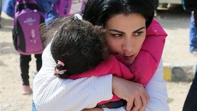 صبا مبارك تدعم اللاجئين في يومهم العالمي: “لا تنسوهم” (صور)