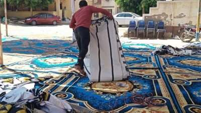 قبل توافد المعزين.. فض سرادق عزاء بقرية طيبة بالبحيرة (صور)