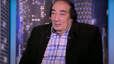 عائلة عبد الله مشرف تخضع للعزل المنزلي حتى ظهور نتيجة مسحة كورونا الخاصة بالفنان