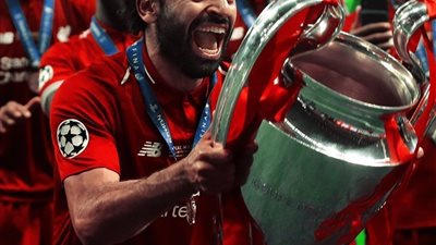 بعد التتويج بالبريميرليج الثاني.. تعرف على بطولات محمد صلاح في أوروبا