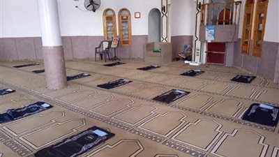 بـ”مصلية” وكمامة ومسافة آمان.. “أوقاف الشرقية” تُعلن جاهزية المساجد لعودة المصلين (صور)